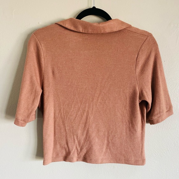 Women’s Crop Top With Cutout - Picture 6 of 8